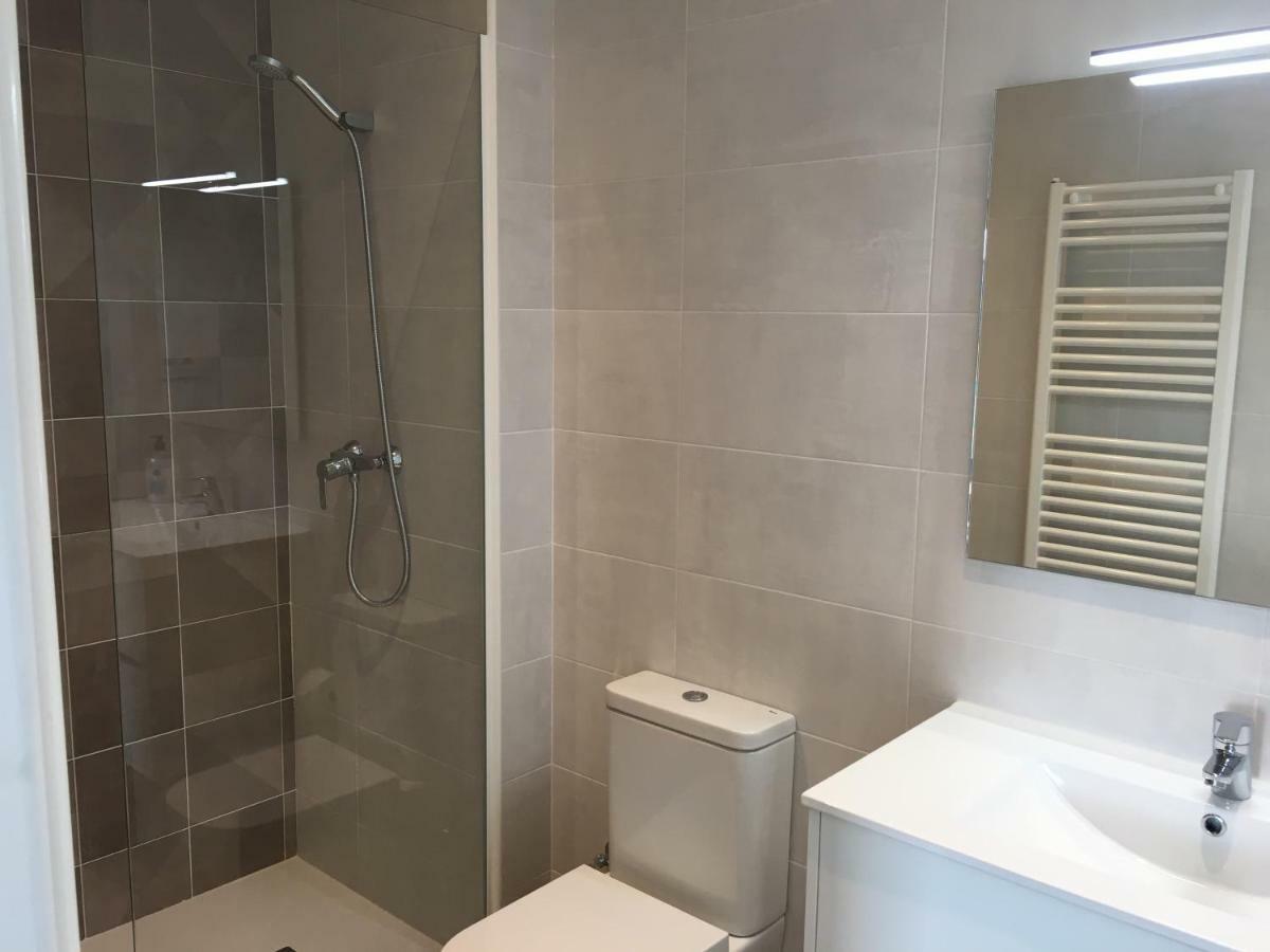 Apartamento Torre de la Ferrería Tona Exterior foto
